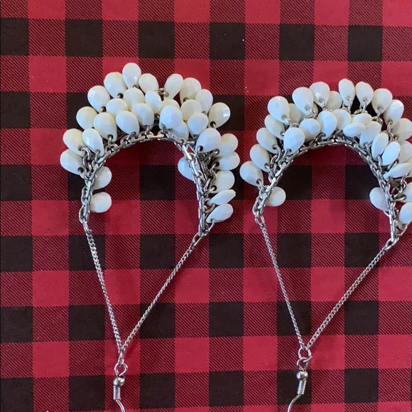 Earrings; White; Beaded; Drop; Teardrop; Pierced - Picture 5 of 6
